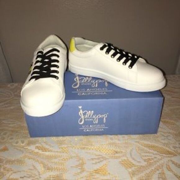 Jellypop Campus Sneakers NWT, Sz. 8.5 & 9 - Picture 2 of 5
